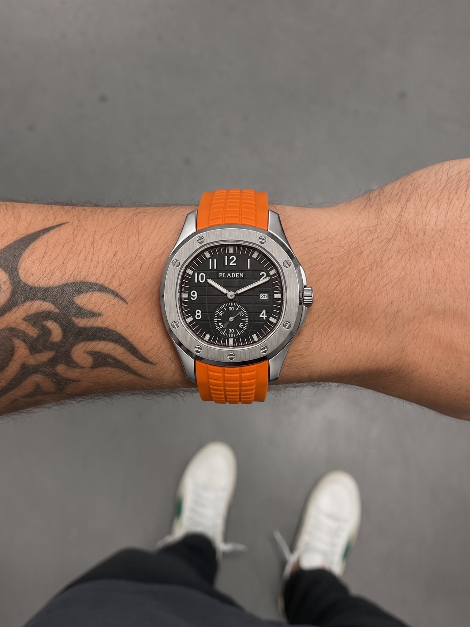 Horizon Orange 44mm